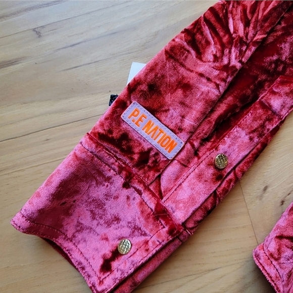 Rare PE Nation Apparatus Velvet Shirt - Picture 10 of 16